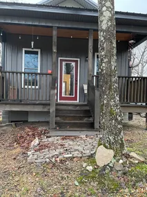 1-bedroom vacation home near Lake Catherine State Park - Image 4