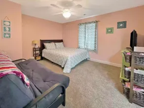 Roomy beach getaway with plenty of parking and heated pool! - Image 5