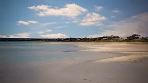 Alchemy Blue Beachhouse - Image 4