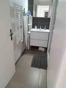 Appartement de 3 chambres à 15 min de Paris, avec parking souterrain sécurisé. - Image 5