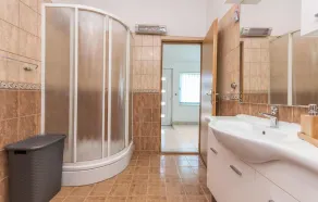 Pet Friendly Apartment In Polaca - Image 5
