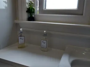 Cleeves Cabins, Arran Luxury Lodge With hot tub - Image 3