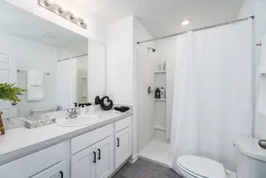 Enjoy this modern brand-new townhouse located in the heart of Jacksonville.  - Image 4