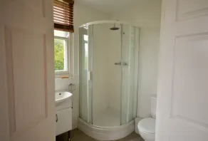 Downedge -  a house that sleeps 13 guests  in 6 bedrooms - Image 5