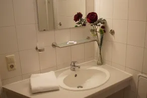Agradable apartamento vacacional | Vistas al lago - Image 2