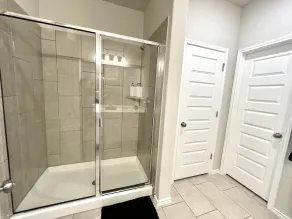 Spacious home near Randolph Air Force Base - Image 5