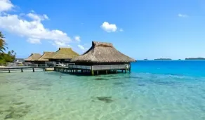 Die schwarze Perle! Der luxuriöseste private Over Water Bungalow in Bora Bora! - Image 4