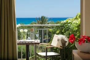 Bella Beach Hotel - Image 4