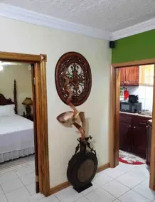 2 bedroom vacation home - Image 4