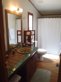 River Hollow Retreat - Image 3