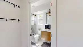 Luxurious, Modern Townhome 5 minute Walk from Cherry Creek North - Image 5