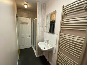 Bungalow in Badsey, north of Cotswolds - Image 5