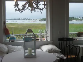 Bright Beach Cottage, Waterviews, Hunde Ok, Bryllupsrejse, Bryllupper - Image 3