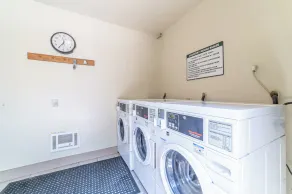 Charming Studio in Mammoth Heart 520 - Image 2