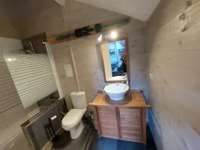Charmerende Sommerhus Foran en Stor Privat sø - Image 3