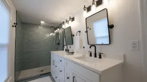 Beautiful Remodeled Downtown Frederick Cottage (Pet-Friendly) - Image 2