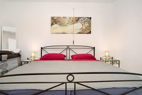 Dog-Friendly Apartment Haus Rosi with Shared Garden & Wi-Fi - Image 4