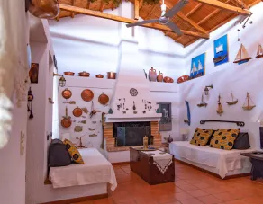 Private Hilltop Villa with Pool & Panoramic Views - Country Villa Kalimera - Image 2