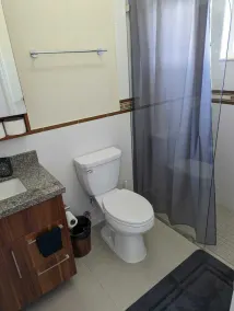 Ellison's Place! Modern Beach Villa Pool, Wifi - Image 5