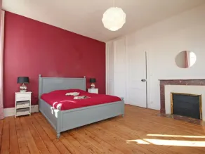 Casa señorial del siglo XIX con gran parque y 5 habitaciones, todo incluido, en L'Aigle - Image 4