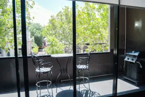 Spacious, modern apartment right in the Bendigo CBD - Image 3