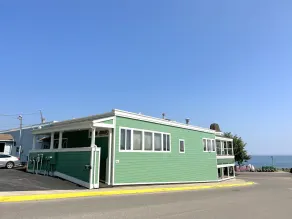 Pier Harbor Condo #1-Downtown St.Ignace - Image 5