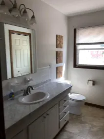 Spacious 2-Bedroom Apartment - Close To It All! - Image 2