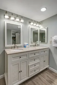 \"Spectacular Sunsets Await: West-Facing 7th-Floor 2-Bedroom Condo in Beachside Two!\" at Sandestin Golf and Beach Resort! - Image 4