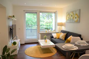 Appartamento 'Charmante Zimmer Wohnung Stilvoll' con giardino condiviso, balcone e Wi-Fi - Image 5