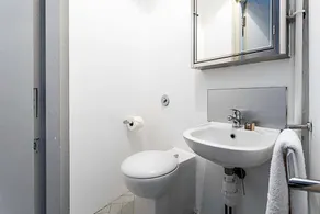 Contemporary Open Plan Penthouse - Image 4