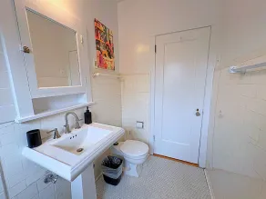 Charming 1BR in Evanston - Hinman B3 - Image 4
