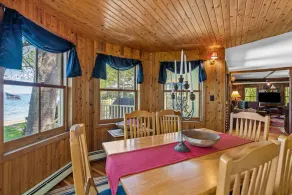 Discounted Rate * Beachfront Retreat am privaten Sandstrand von Lake Winnipesaukee - Image 4