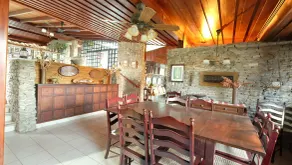Gorgeous house in town, near the beach, restaurants & bars. - Image 5