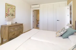 Great Flat with pool on the beachfront by SharingCo  - Image 5