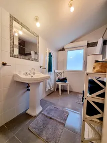 Füße im Wasser: IMPRENABLE SEA VIEW + JACUZZI - Image 3