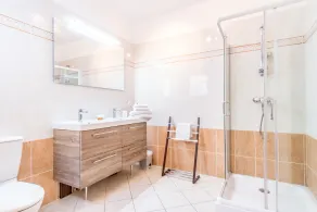 Luksus villa med enestående havudsigt!12 personer - Image 4