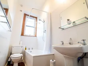 Beautiful and Bright Georgian Style Morningside Apartment - Pass the Keys - Image 2