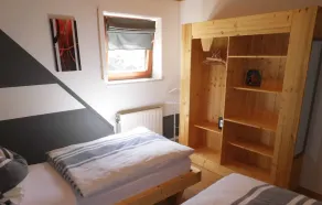 Arrive and feel at home, in a new, large, charming, quiet 5 rose apartment - Image 5