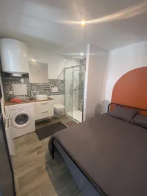 \"Le Petit Louis - Image 3