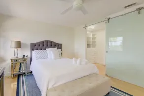 LakeFront - Near Hard Rock Casino w private pool - Image 3