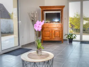 Modern Gîte with Garden, Near Loire Castles & Zoo, All-Inclusive, Biking & Fishing Nearby - Image 2