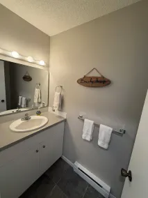 Newly renovated lakefront townhome with incredible views of Mille Lacs Lake - Image 3