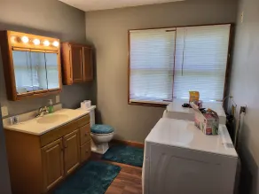 1500 Sq.ft. of Quaint Comfort in the heart of Olney close to downtown! - Image 4