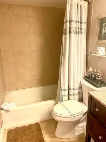 New..Beach Beauty. 2 bedroom.2 bathrooms.The Shores Club. Pool and Beach access. - Image 3