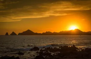 Casa del Arco - Gorgeous Sunset Views and 5 minutes from downtown CSL! - Image 4