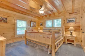 Lone Wolf Lodge - Image 4