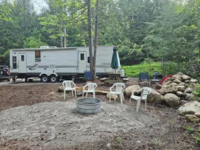 Unplug at Davey Fallls! Water view, Private waterfall & large swimming area. - Image 4