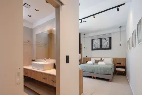 100m2 heated pool, absolute privacy and mesmerising views! - Image 3
