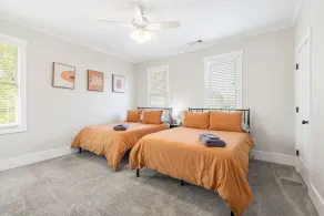 4 Bedroom Suites Under 1 Roof Near Downtown Atlanta & Airport - Image 5