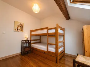 Renovated farm in peaceful setting with internet and large outdoor area - Image 4
